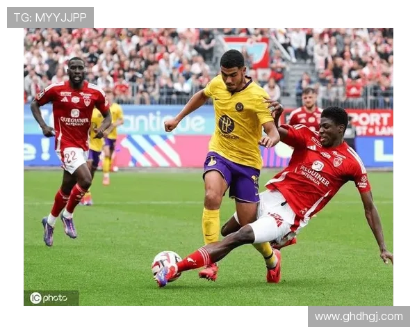 图卢兹黄牌暴涨法甲被罚最多